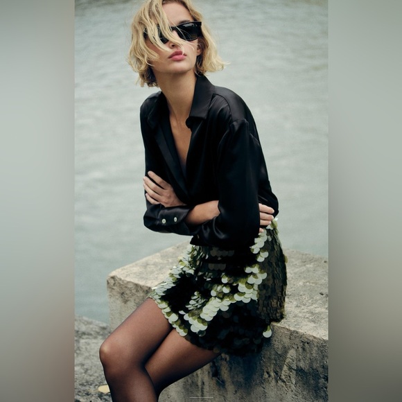 NWT ZARA KNIT MINI SKIRT WITH SEQUINS SIZE S - Picture 1 of 17